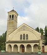 L'église Sainte-Thérèse dans le quartier du Bois Saint-Denis