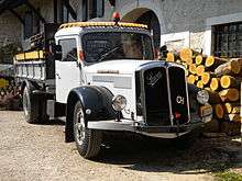 Camion Saurer.