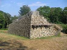 Porte du Rebout, oppidum de Bibracte.