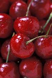 Cerises rouges.