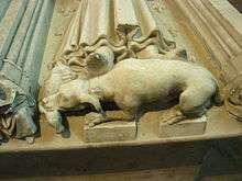 
Chien tuant un lapin au pied du gisant de Philippe d'Alençon dans la basilique Saint-Denis
