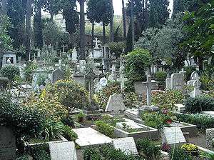 Un cimetière naturel en Italie, à Rome