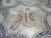 Vandalisme pudibond : la représentation de Ganymède a été recouverte d'une mosaïque par les censeurs chrétiens.