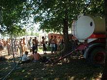 Distribution d'eau potable lors d'un festival