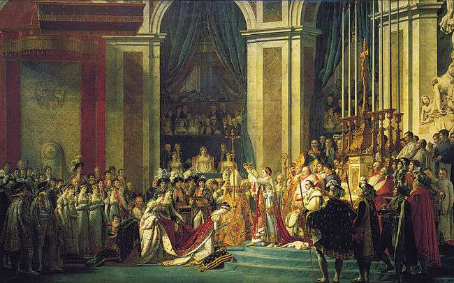 Le couronnement de Napoléon, entouré de tout le décorum impérial.