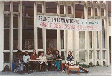 Jeûne international contre les essais nucléaires, Grenoble, 1990.