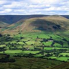 Petit bocage anglais (Edale valley, Peak District, Royaume-Uni)