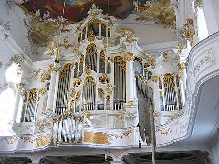 Buffet d'orgue d'esthétique germanique (Roggenburg).