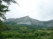 Vue depuis le village sur le pic de l'aiguille.