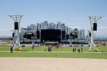 Rock in Rio : sur les pylônes, des enceintes de rappel.