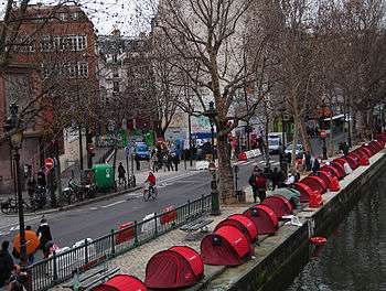 Camp de soutien aux mal-logés à Paris, canal Saint Martin)