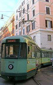 Le tramway de la ligne 14