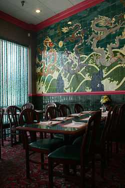 中餐馆的蟠龙壁画